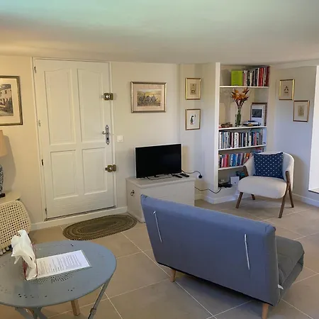 Apartment On Cap D'antibes Antibes