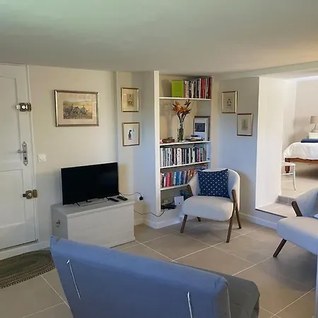 Apartment On Cap D'antibes